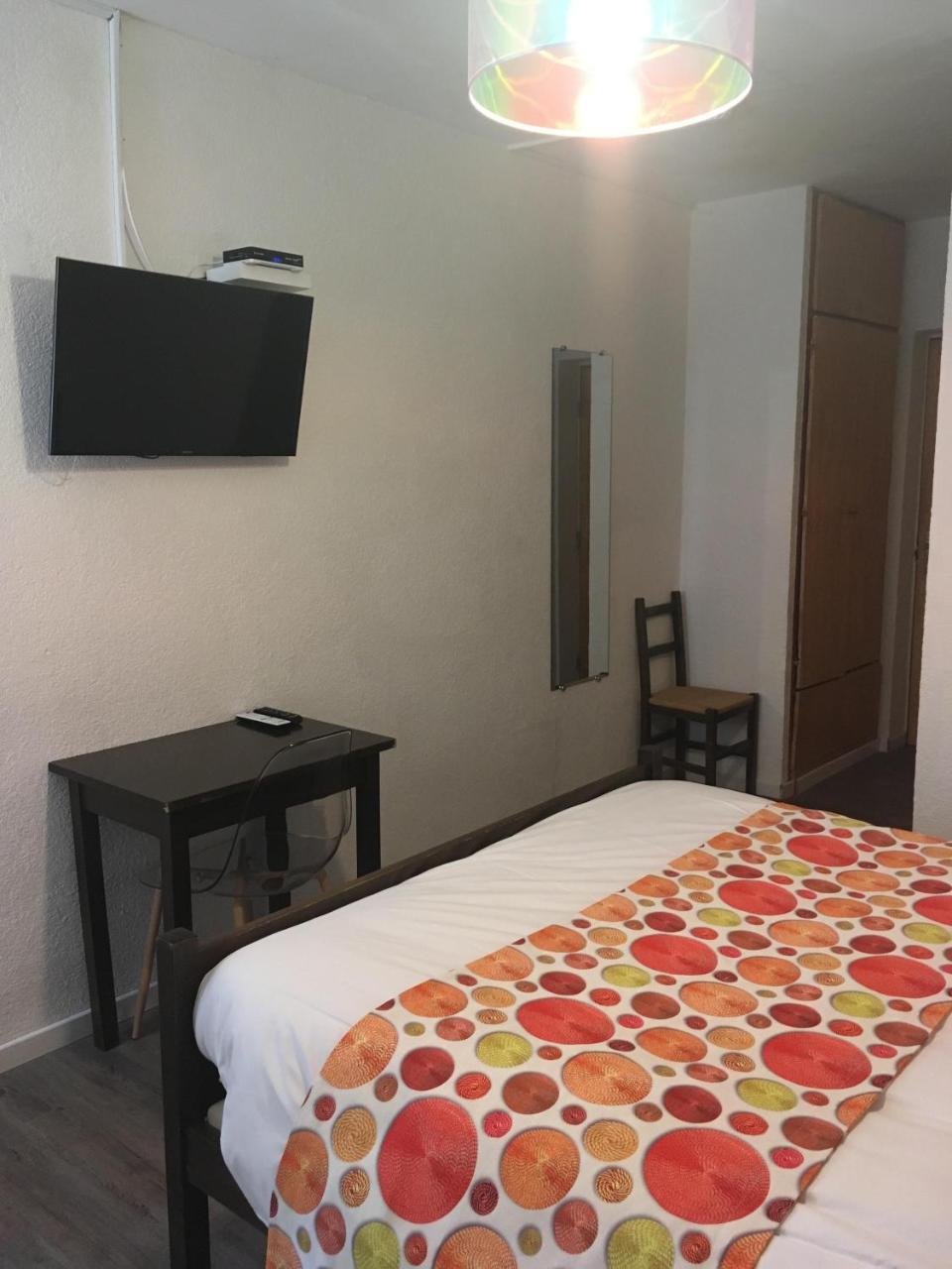 Auberge De Rustreou Rustrel Dış mekan fotoğraf